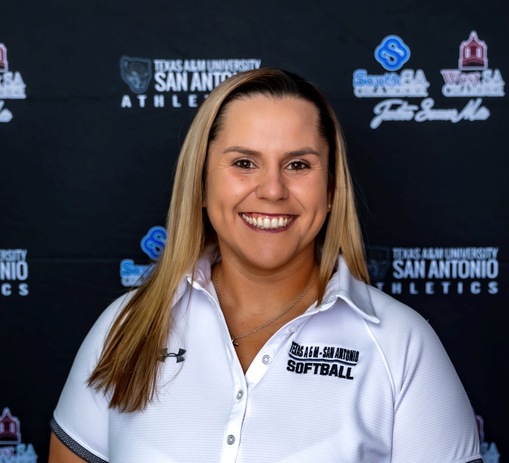 Nicole Dame | Head Coach